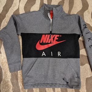 Nike grey 1/4 zip up